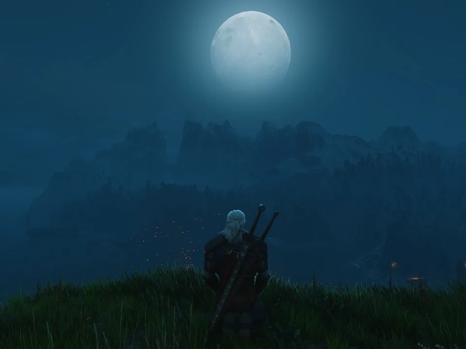 Geralt under moonlight in an official Remastered screenshot